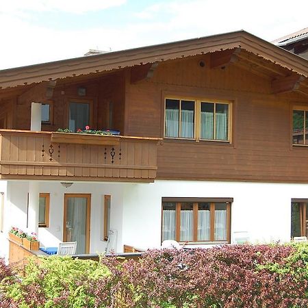 Landhaus Alpenrose Mayrhofen Exterior photo